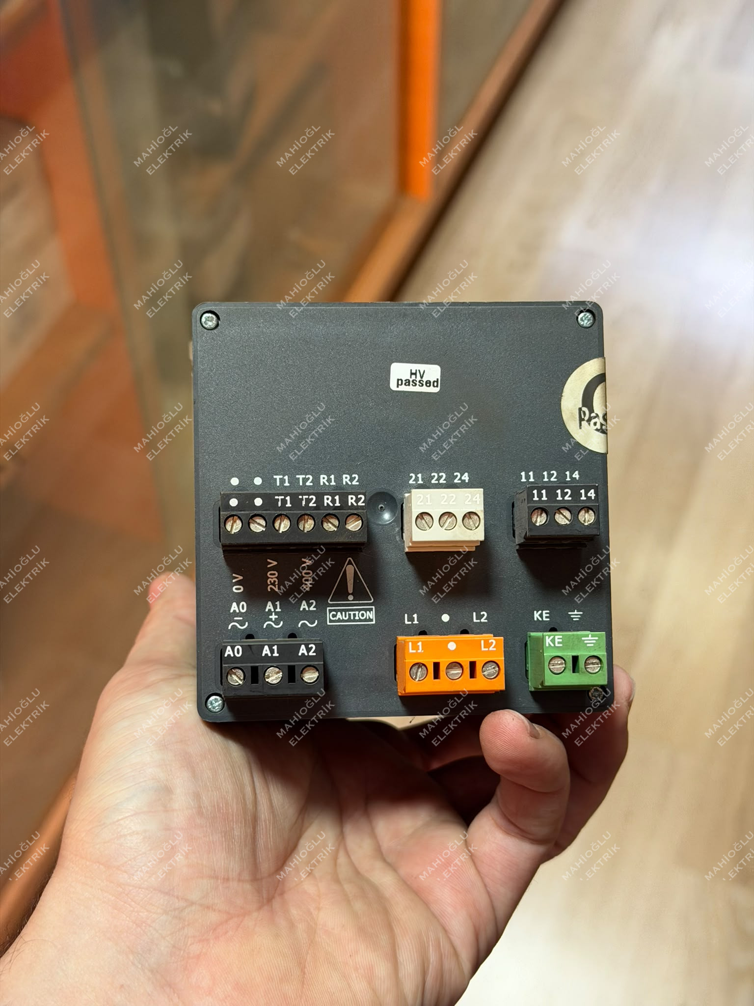 BENDER IR1575-435 Insulation Monitoring Device - Görsel 4