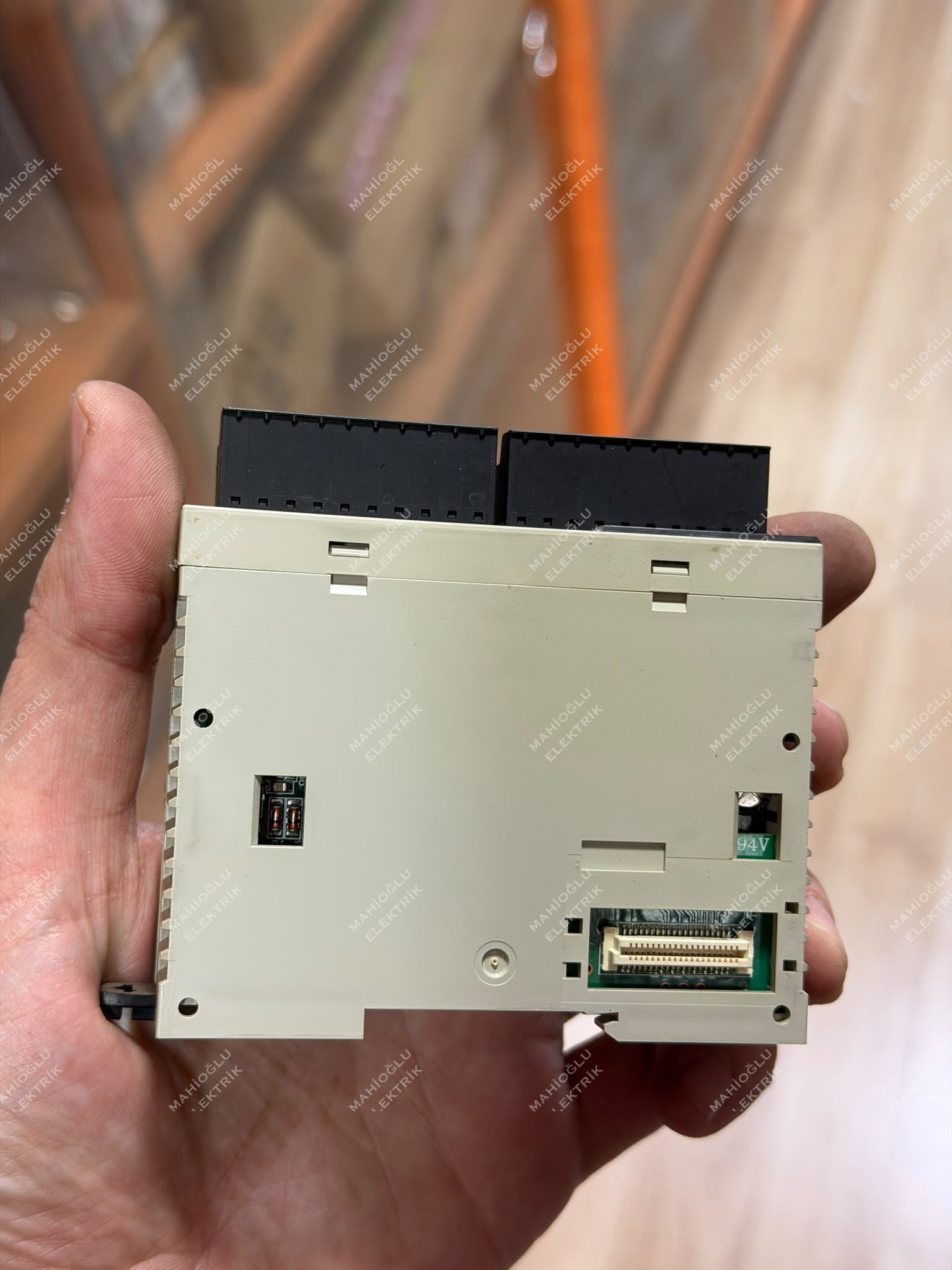 IDEC FC4A-J4CN1 Analog Input Expansion Module - Görsel 3